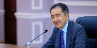 Аким Алматы о TikTok House: «Не болтаются, а занимаются своим творчеством»