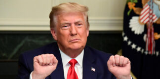 Трамп может вернуться на Facebook