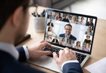 Гибрид Zoom и Telegram: к виртуальному офису присоединились сотрудники из Казахстана