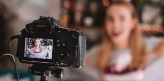 YouTube выплатил более 30 млрд долларов авторам контента