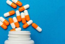 Издатели и медиабизнес Украины требуют отменить мораторий на рекламу лекарств в СМИ