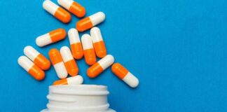 Издатели и медиабизнес Украины требуют отменить мораторий на рекламу лекарств в СМИ