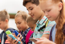 Дети все больше времени проводят за гаджетами