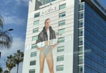 У Джастина Бибера появились женские ноги