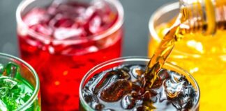 В Казахстане в пилотном режиме реализуется проект по маркировке упакованной воды и сахаросодержащих напитков