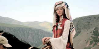 Кыргызстан празднует 80-летие отечественного кино