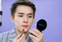 Китайский стример продал товаров почти на 2 млрд долларов всего за один день