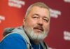 Журналист Дмитрий Муратов получил Нобелевскую премию мира