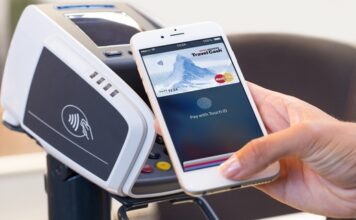 Apple Pay выпустили ролик в поддержку безналичного расчета