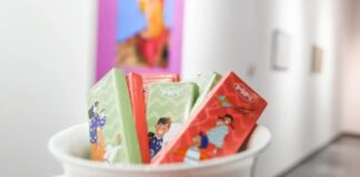 Продукцию «Рахат» украсит работа, созданная художниками совместно с воспитанниками детских домов