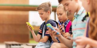 Детям ограничат время пользования Instagram