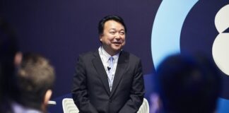 Гендир Dentsu Group уходит в отставку