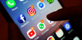 Facebook, Twitter, YouTube и Snap потеряли почти 10 млрд долларов из-за новых правил Apple