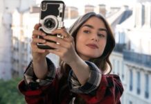 Chanel начнет продавать наряды из сериала «Эмили в Париже»