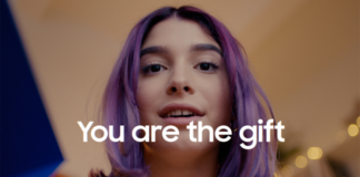 Samsung выпустила новогодний ролик для продвижения линейки смартфонов Galaxy