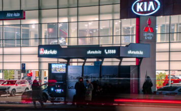 Allur Auto превратил остановку в автомобиль