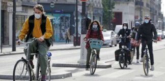 Во Франции в рекламе автомобилей обяжут упоминать их экологичную альтернативу