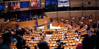 Европарламент предложил запретить таргетинг рекламы на основе религии, расы и ориентации