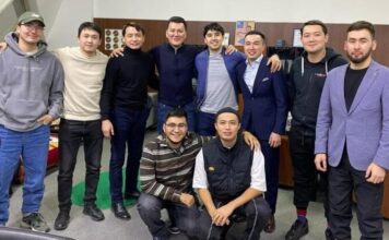 Ерлан Карин провел мозговой штурм с «Ириной Кайратовной»