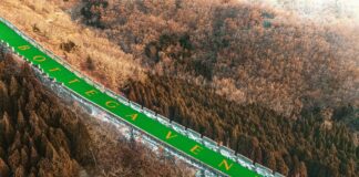 Bottega Veneta разместил рекламу на Великой Китайской стене