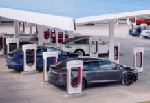 Tesla откроет кафе с кинотеатром на зарядной станции в Голливуде