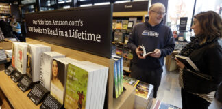 Amazon закрывает около 70 офлайн-магазинов