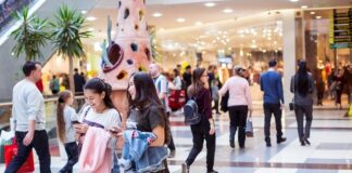 2022 год: на что тратят деньги и как покупают казахстанцы