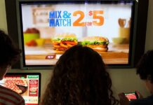 Российское ТВ рекордно теряет рекламу в апреле