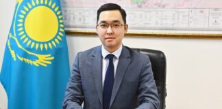 У президента Казахстана новый пресс-секретарь