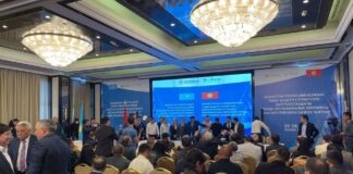 Более 100 компаний приняли участие в казахстанско-кыргызском бизнес-форуме