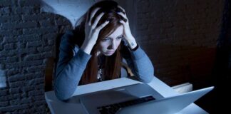 Парламент Казахстана принял закон «О кибербуллинге»