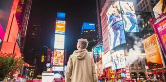 5 гигантов владеют более чем половиной мирового рекламного рынка