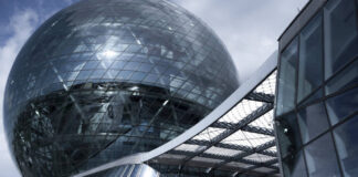 Криптобиржи смогут открыть счета в нескольких банках Казахстана