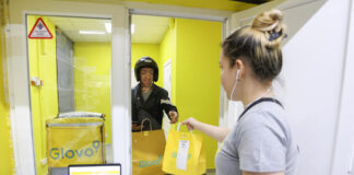 В Казахстане открылся первый MFC GLOVO EXPRESS