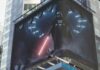 Lucasfilm в коллаборации с LG разместил 3D билборд с Дартом Вейдером