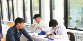 В Нур-Султане прошла первая ярмарка для бизнеса