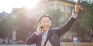 Количество абонентов сотовой связи увеличилось