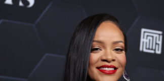 Рианна выступит на самом дорогом спортивном событии США