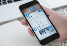 Илон Маск сменит дизайн главной страницы Twitter