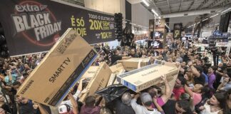 В США пользователи потратили свыше 9 миллиардов долларов в Черную пятницу