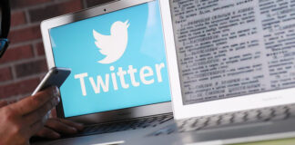 Twitter теряет доходы от рекламы