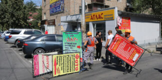 В Кыргызстане проводят рейды по упорядочению наружной рекламы