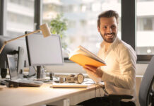 Иностранцы в 2022 году зарегистрировали в Казахстане 11780 компаний