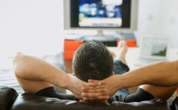 Телевизионный контент на казахском языке смотрят в два раза больше, чем контент на других языках