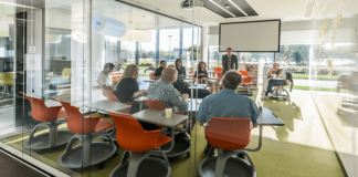 В GForce/Grey открыта вакансия на позицию арт-директора