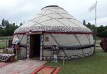 Казахская юрта произвела фурор на международной выставке в Германии