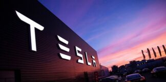 Tesla возглавила список самых дорогих автомобильных брендов мира