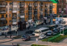 В Казахстане выявлено более 1600 фактов незаконного взимания налогов за рекламу