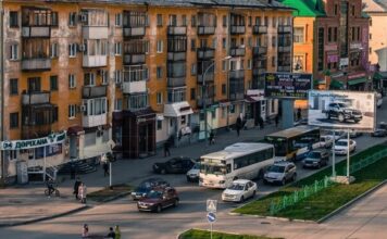 В Казахстане выявлено более 1600 фактов незаконного взимания налогов за рекламу