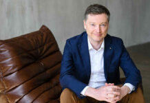 Александр Старостин: специалисты по рекламе будут обучаться, как ставить задачи и получать максимум от взаимодействия с ИИ